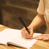 Hear Your Story - Abuela, quiero escuchar su historia Hear Your Story