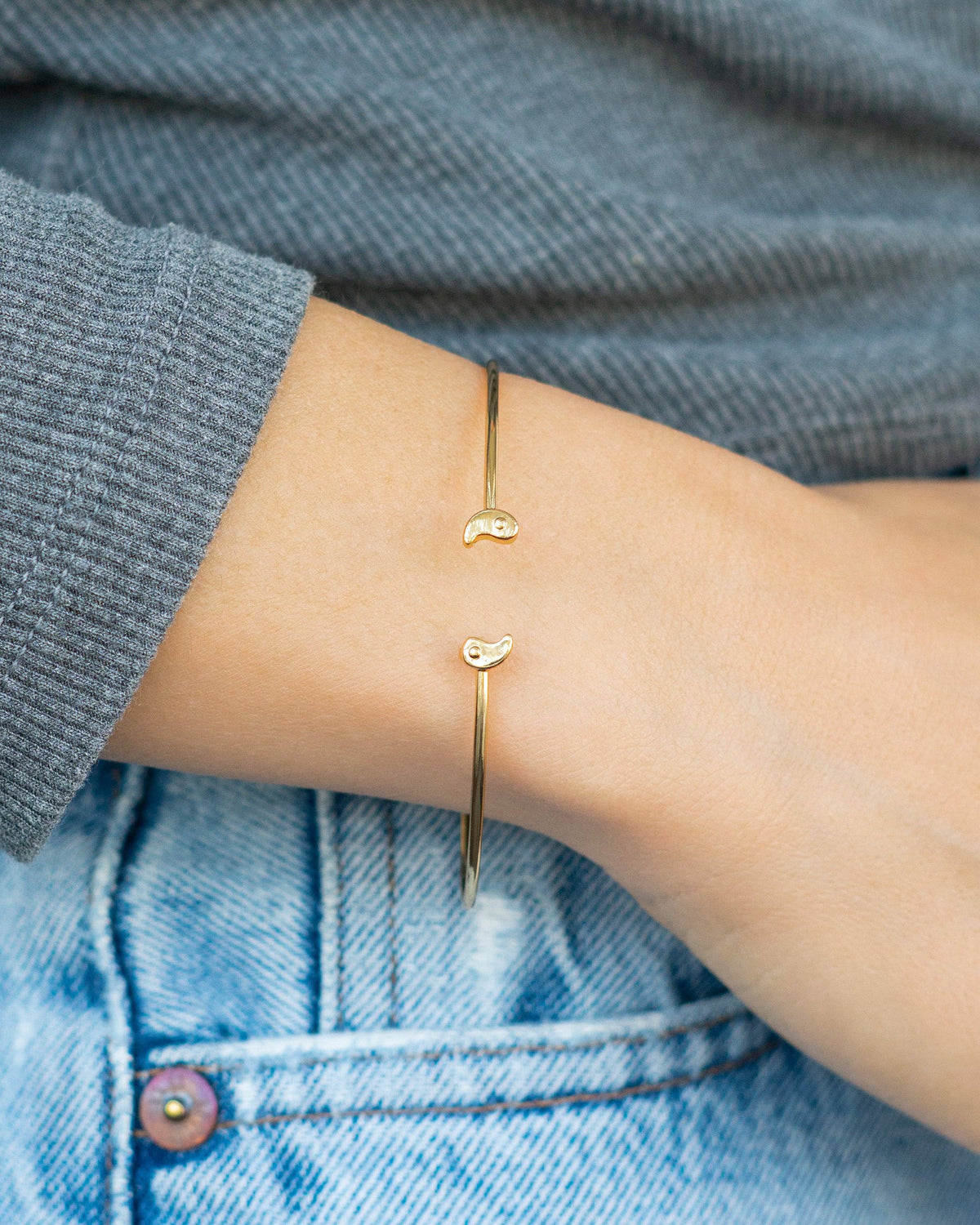 Lucky Feather - New Connection Cuff - Yin Yang - Balance