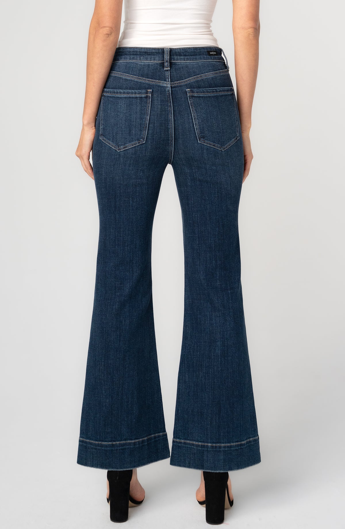 Liverpool Hannah High Rise Flare Jeans with Mini Patch Pockets