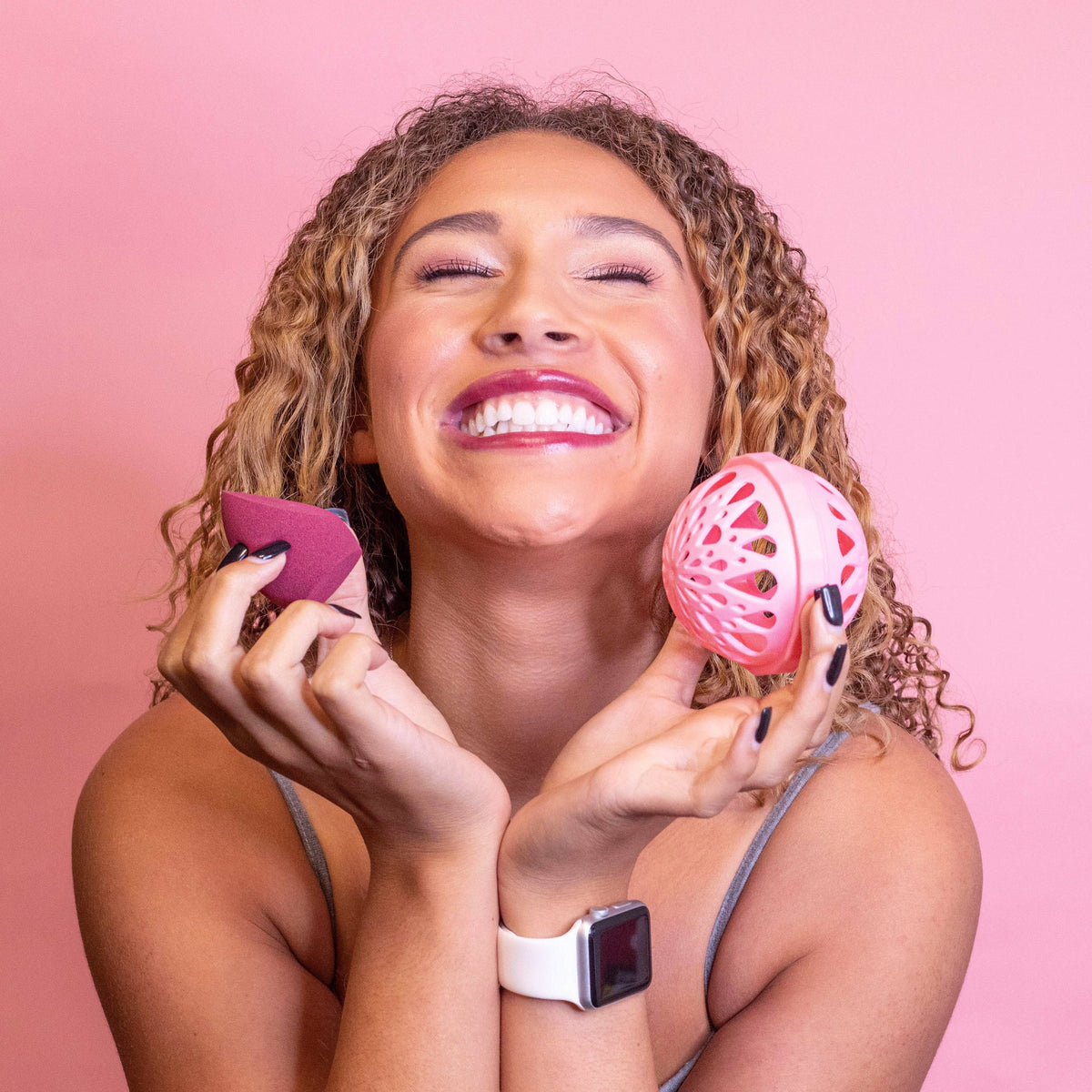 MakeUp Eraser - The Sponge | Machine Washable MakeUp Blender | SALE MakeUp Eraser