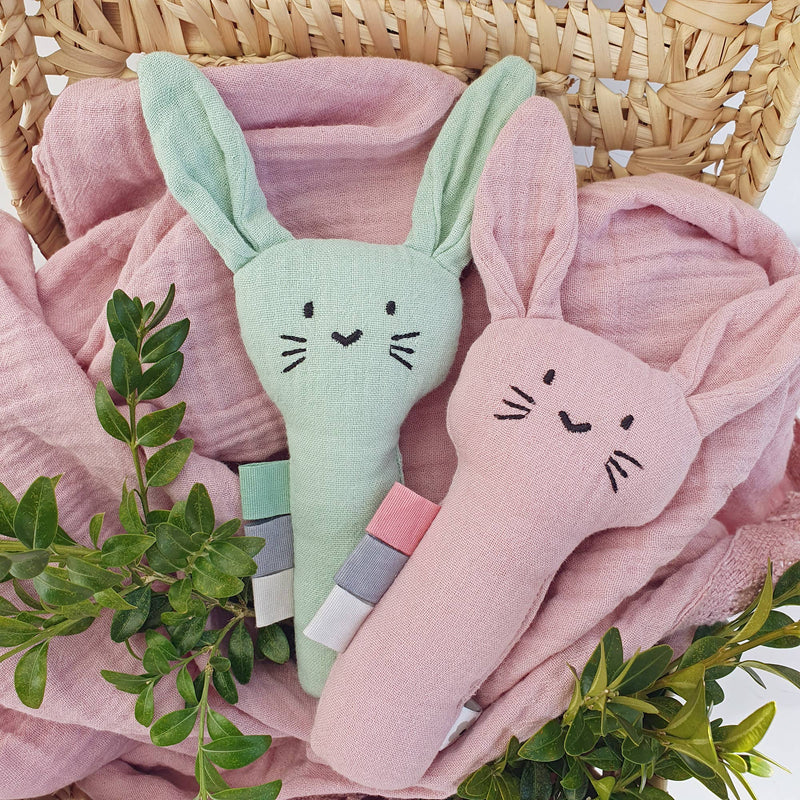 Summerville organic - Organic Soft Rattle Rabbit Pale Mauve Summerville organic