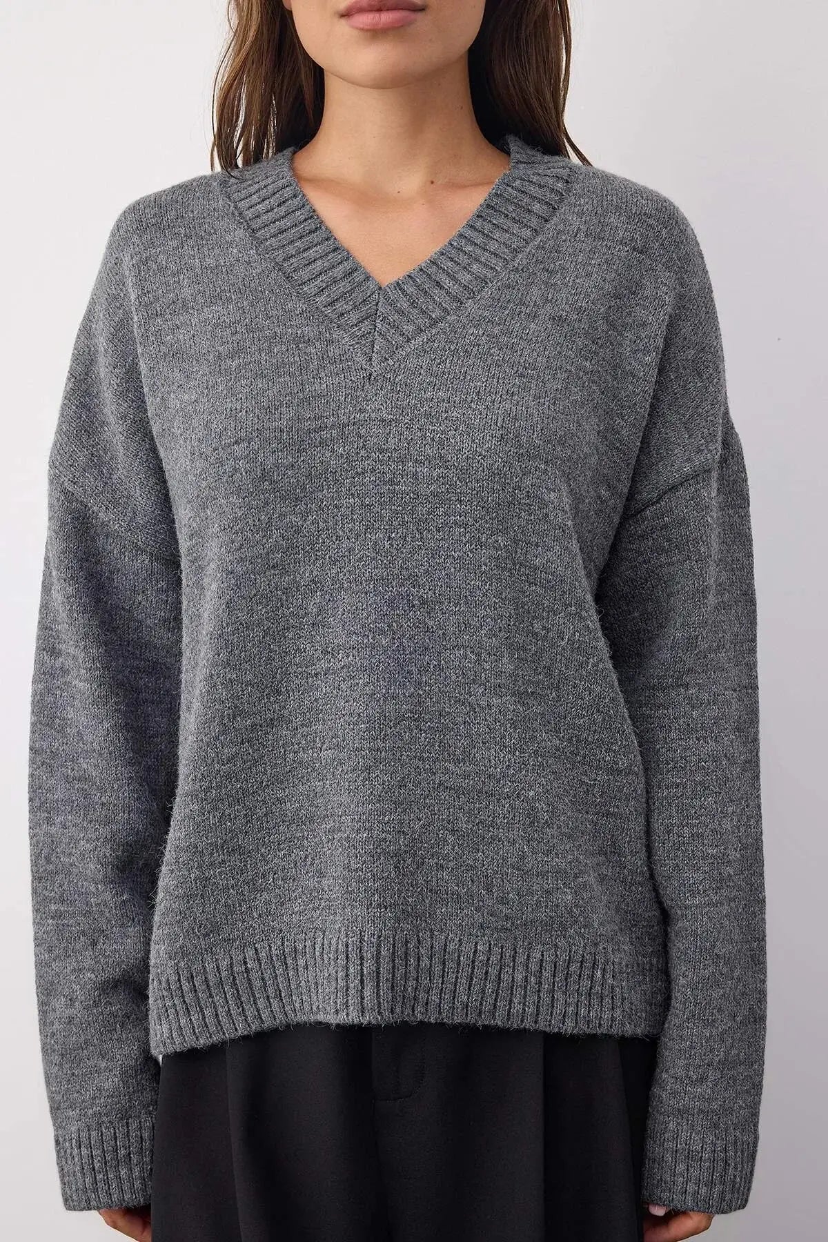 Womens Relaxed V-Neck Sweater