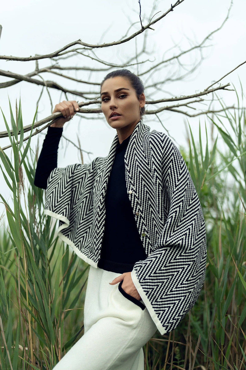 Profile NYC - KNIT SHAWL Profile NYC