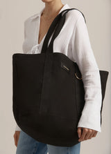 THE FAVORITE DAUGHTER THE TRAVEL TOTE
