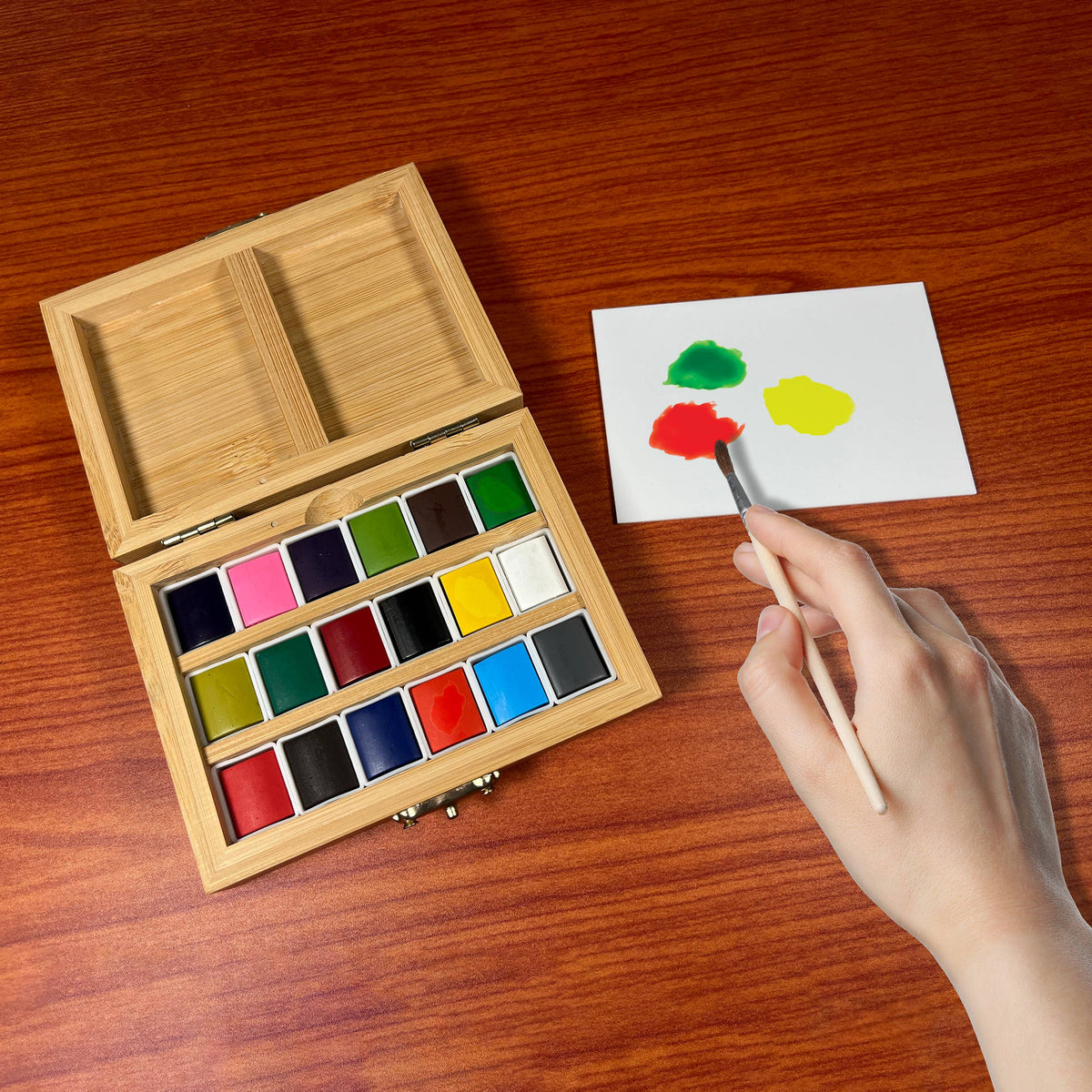 elseware unplug / eco-kids - Watercolor Set - Eco-Friendly Bamboo Box - 18 Colors elseware unplug / eco-kids
