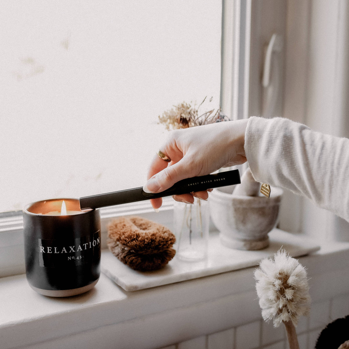 Sweet Water Decor - Black Rechargeable Electric Lighter - Home Decor & Gifts Sweet Water Decor