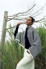 Profile NYC - KNIT SHAWL Profile NYC