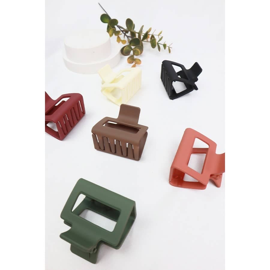 Matt Small Cut Out Rectangle Hair Claw: MIX COLOR Love and Repeat