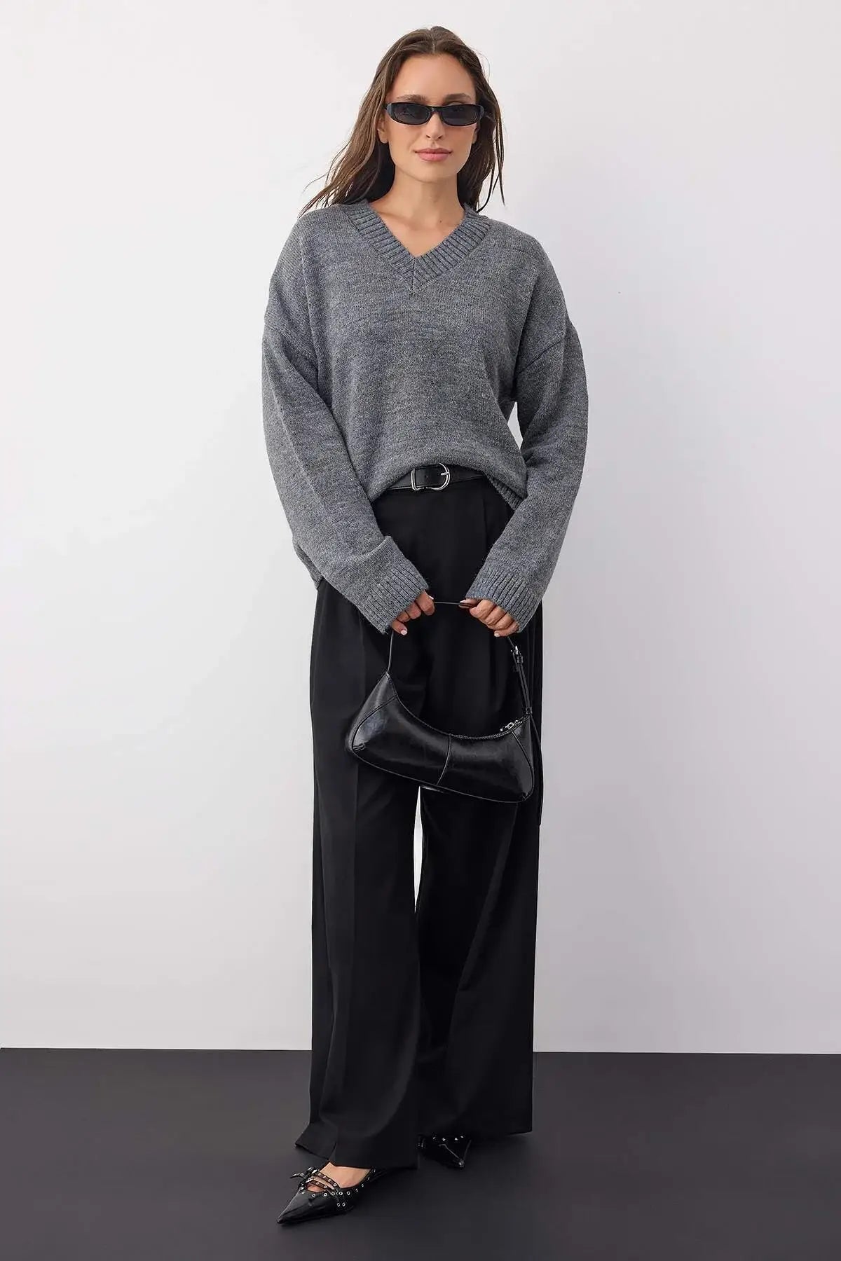 Womens Relaxed V-Neck Sweater